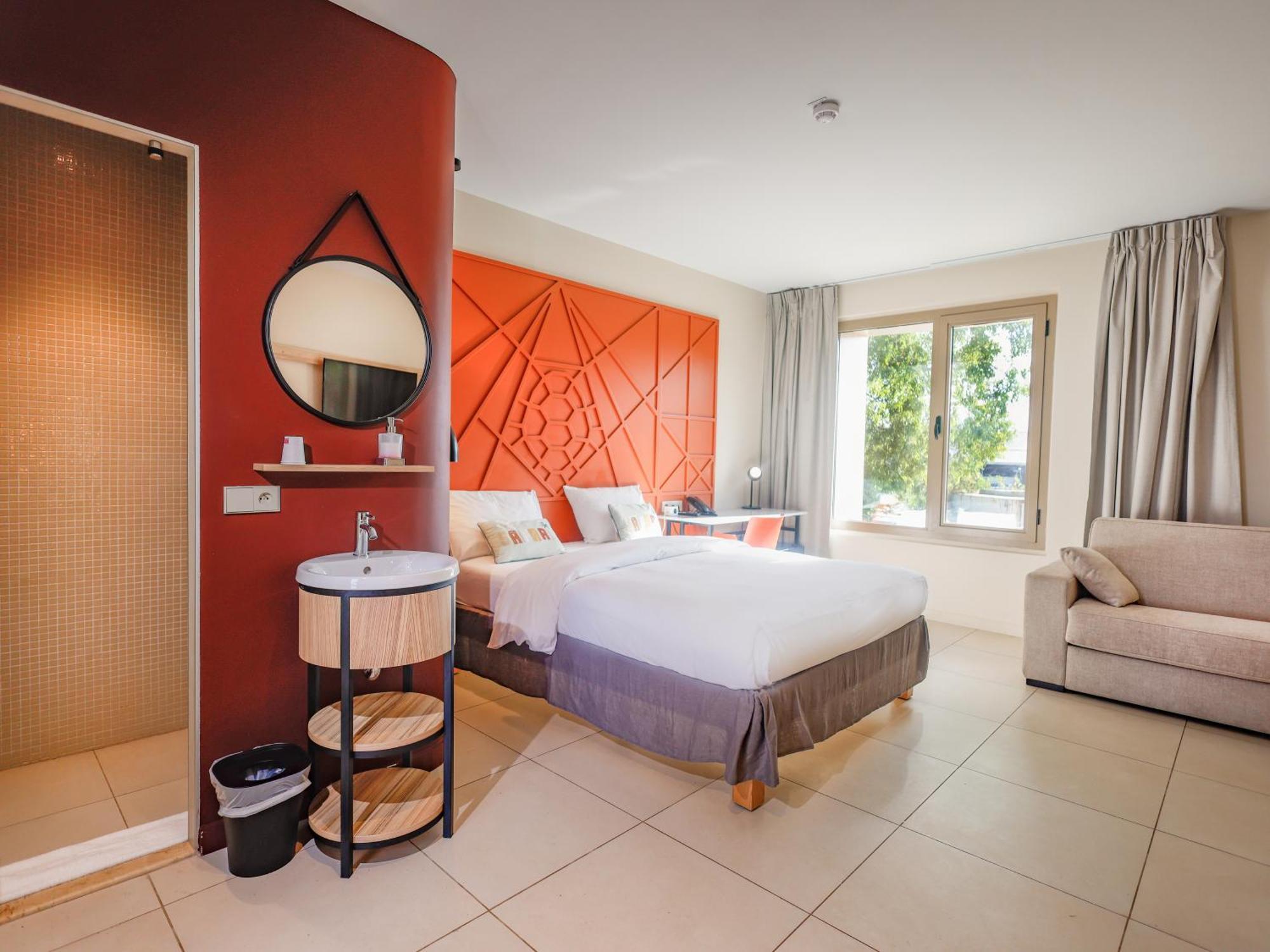 Ibis Styles Mayotte Aéroport Pamandzi Esterno foto